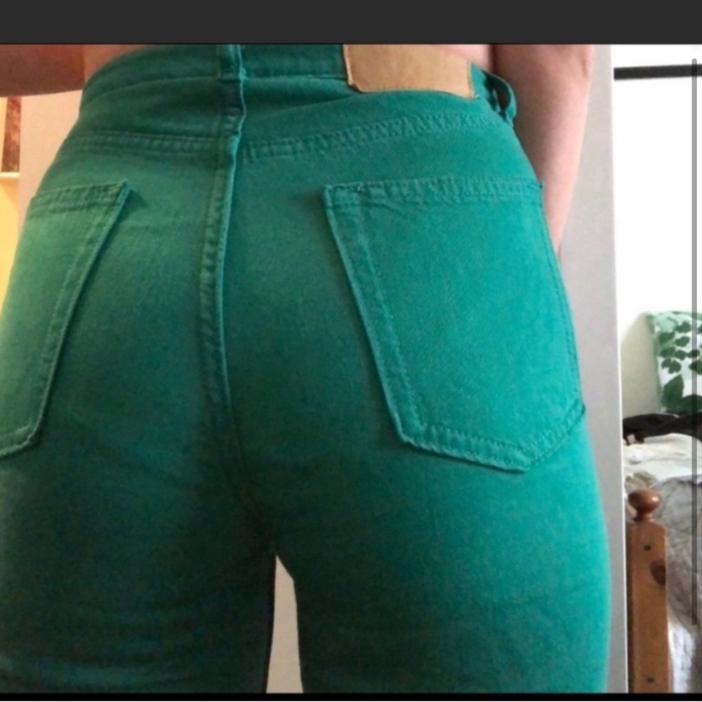 H&M divided Spring green Jean Pants - Picture 2 of 2